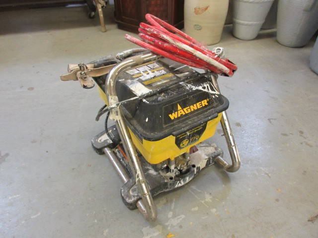 lot 430 image: WAGNER PAINT SPRAYER