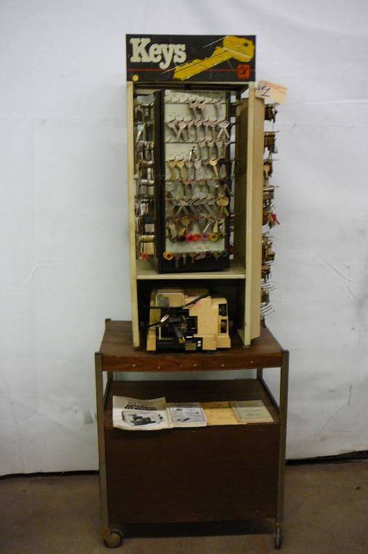 lot 1 image: Key Cutting Equipment