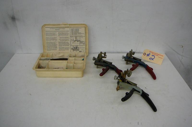 lot 2 image: Curtis Key Cutters & Parts Model 15