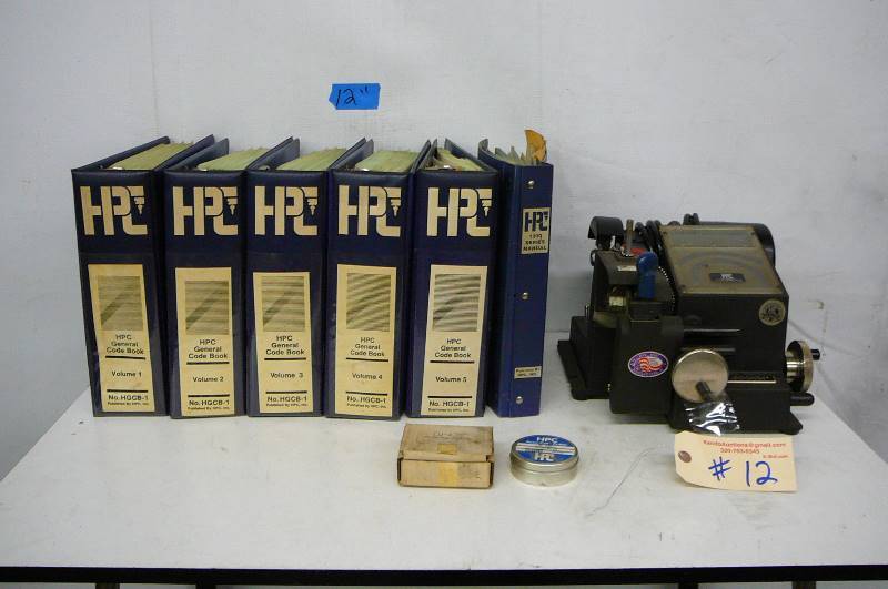 lot 12 image: HPL 1200 CM Key Cutter