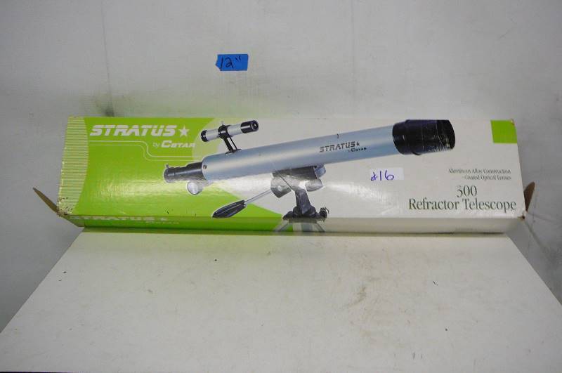 lot 16 image: Refractor Telescope 300