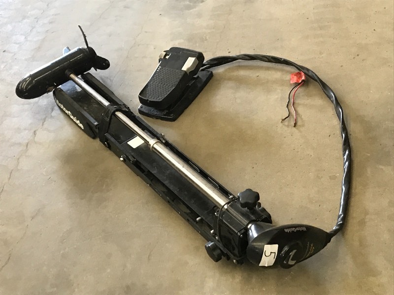 lot 5 image: Motorguide Brute-67 Bow-Mount Troll...