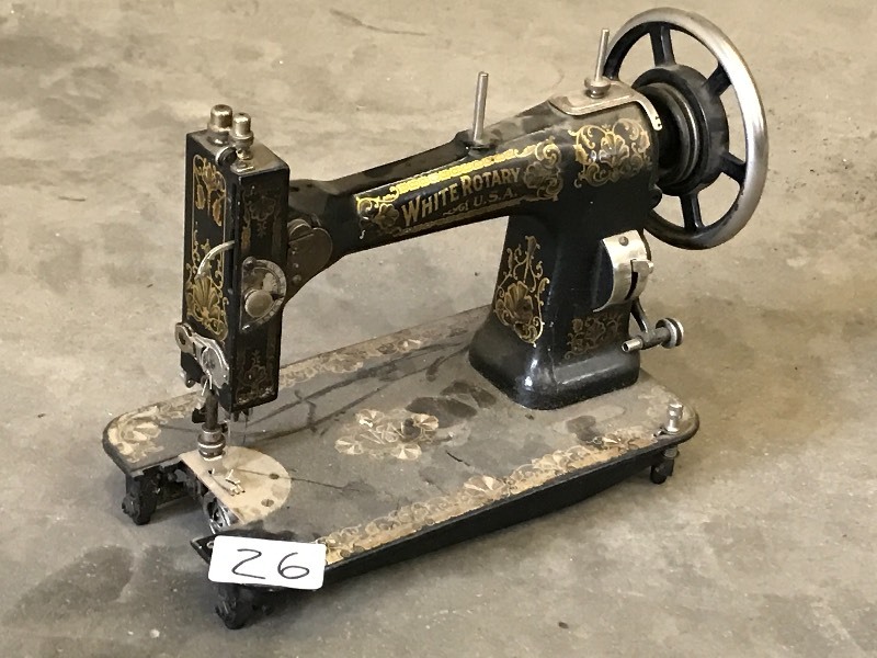 lot 26 image: Vintage White Rotary Sewing Machine...