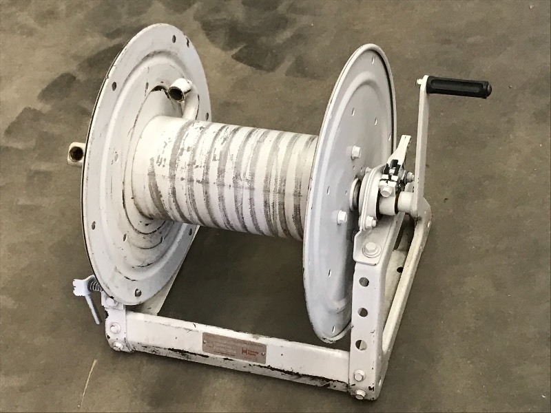 lot 52 image: Steel Hose Reel, Fits 300ft Hose, G...