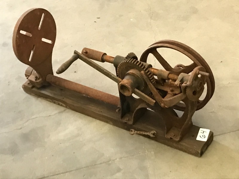 lot 64 image: Vintage Cast Iron Hand-Crank Drill ...
