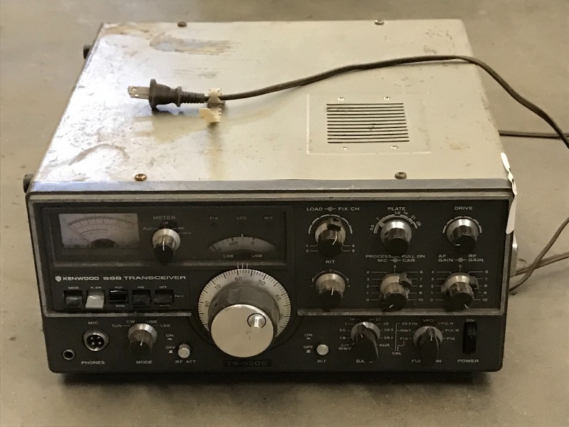 lot 79 image: Kenwood SSB Transceiver, TS-520S...