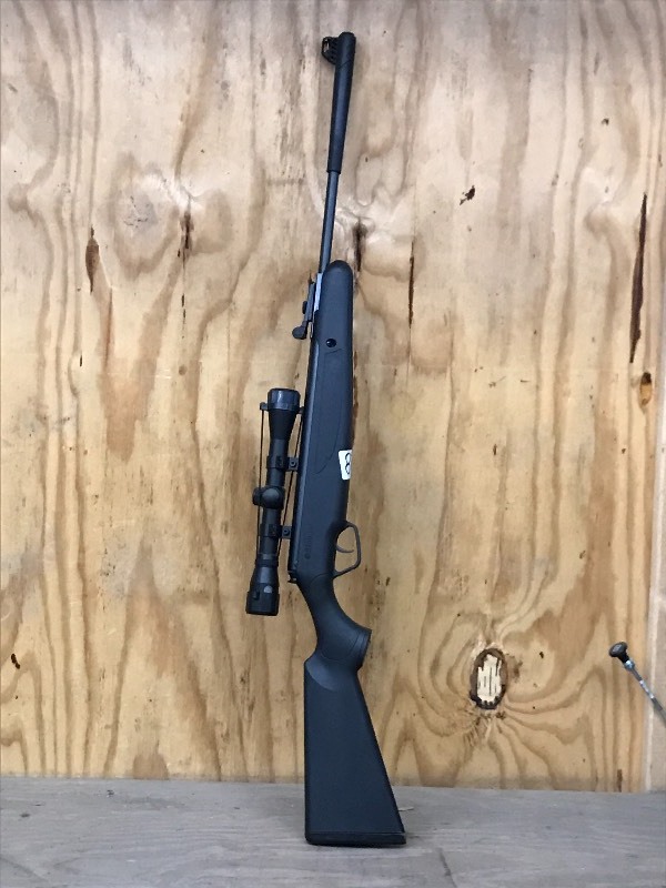lot 87 image: Stoeger Mod.X10 Break-Barrel .177-C...