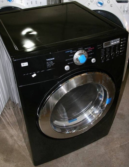 lot 9 image: Electric Dryer