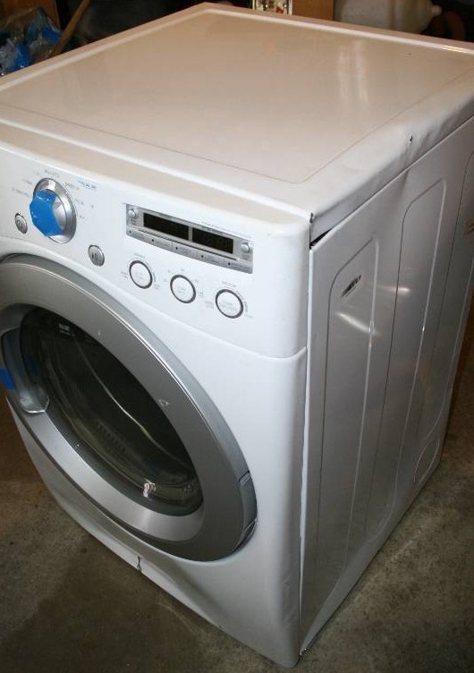 lot 12 image: Gas Dryer