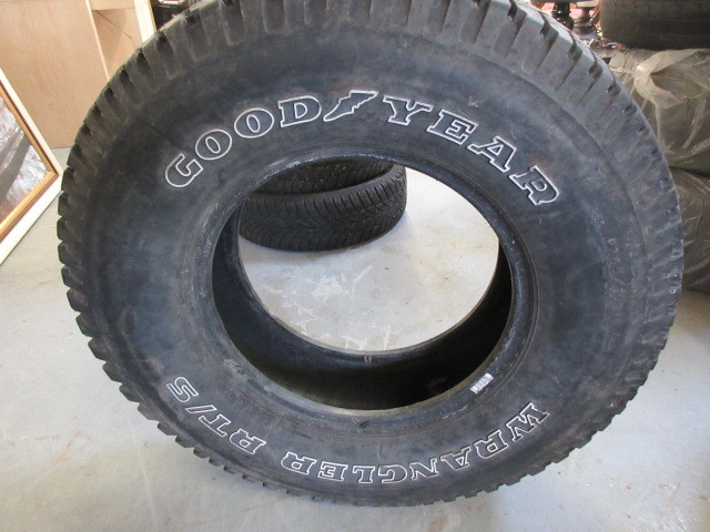 lot 540 image: GOODYEAR WRANGLER RTS TIRE