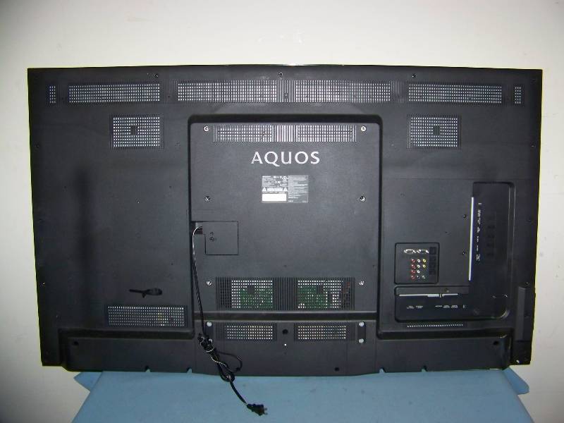 60, Sharp, AQUOS, SMART TV, Edge-Lit LED HDTV with Stand and Remote Control