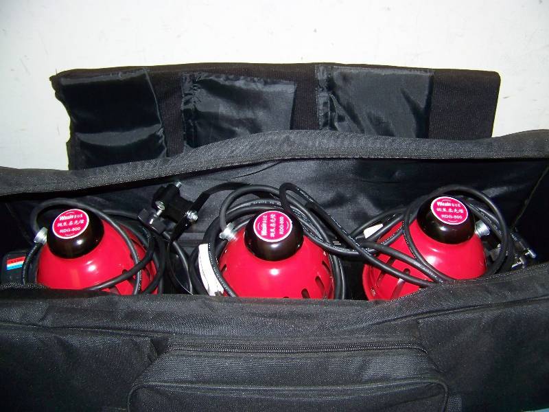 (3) Wasin, Stage  Studio Lights with Tripods in Carrying Bag
