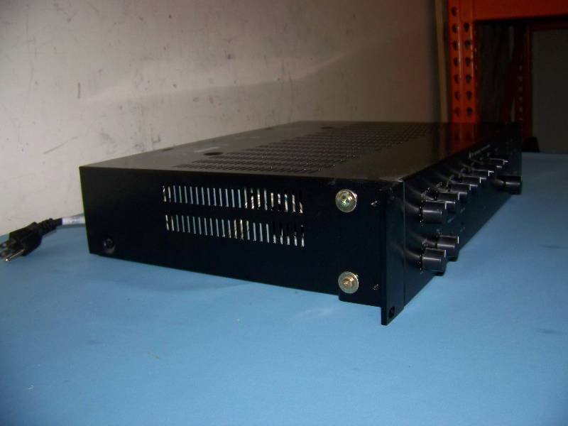 TOA, 900 Series II, 8 Channel Mixer  Power Amplifier  Amp with (6) Rear Modules