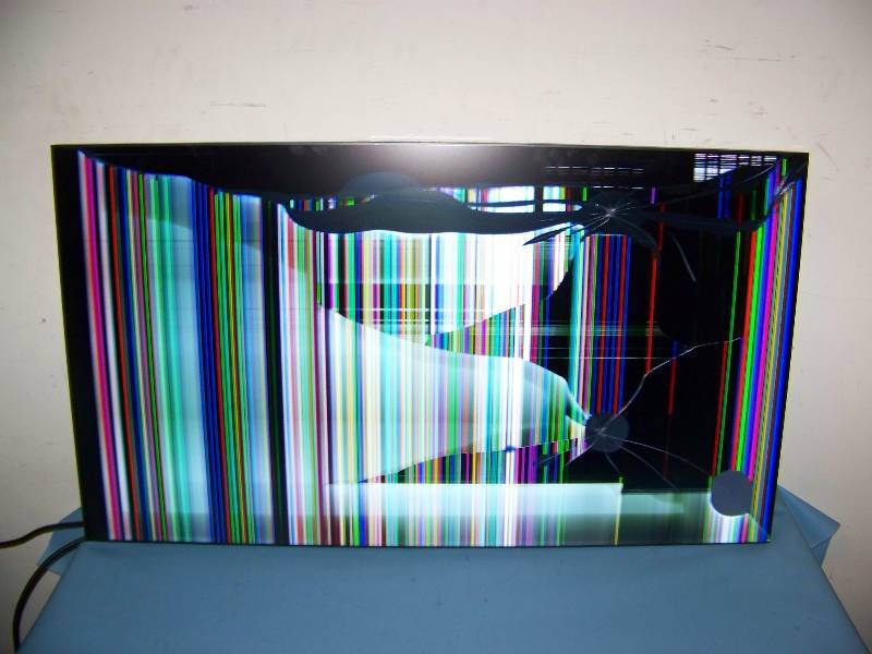 (4) NEC, 46 ProfessionalCommercial LCD Monitors and (1) Sharp, SMART, 48 LED TV for PARTS  REPAIR