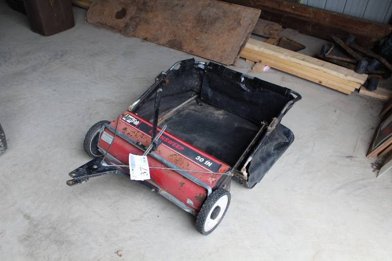 lot 37 image: AgFab 30in. Lawn Sweeper