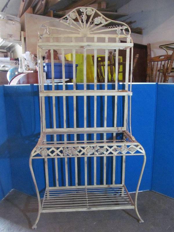bakers rack