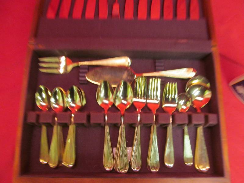 flat ware