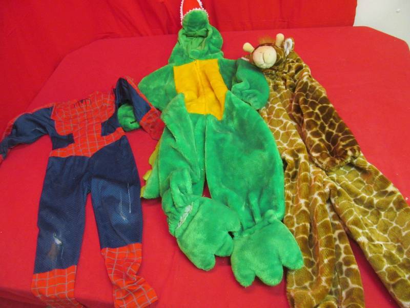 costumes