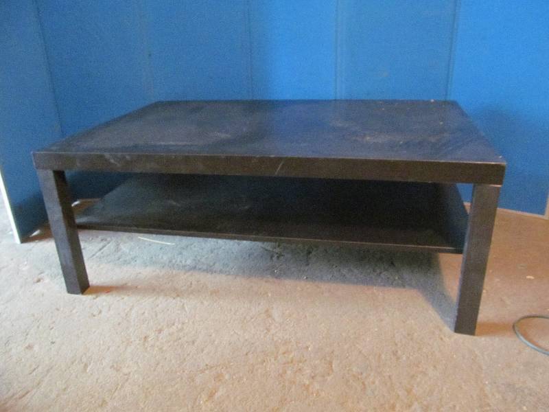 waiting room table