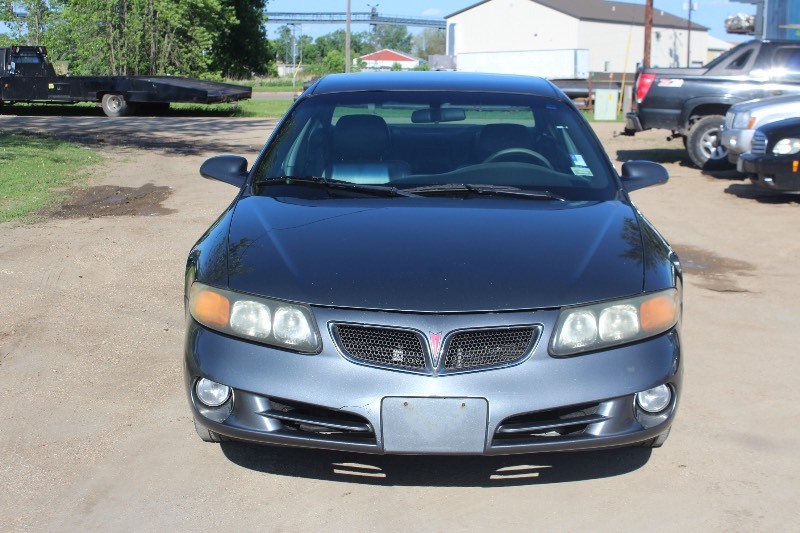 2005 Pontiac Bonneville SE - 2 Owner - 123,467 Miles -