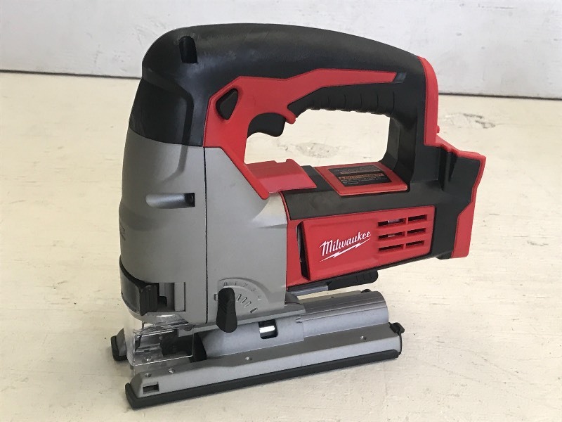 lot 40 image: Milwaukee M18 Cordless Jig-Saw, Unu...