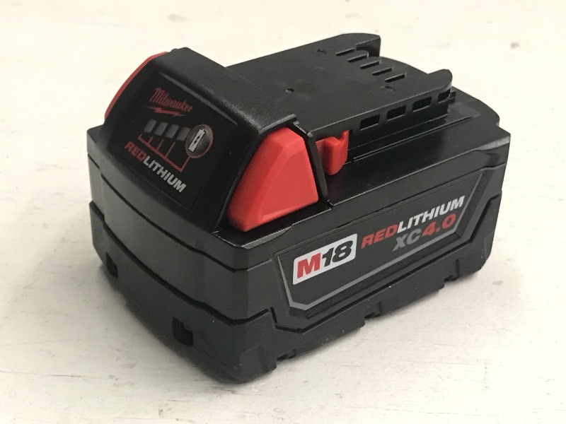 lot 70 image: Milwaukee M18 Red Lithium XC4.0 Ext...