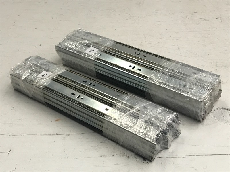 lot 76 image: Ten Pair Of (16) 100# Full-Extensio...