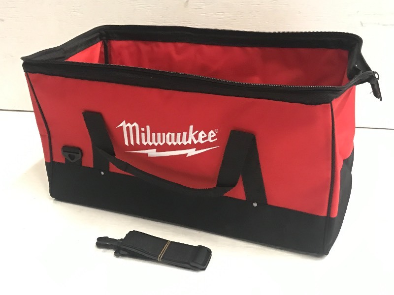 lot 84 image: Milwaukee 11x11x22 Tool Bag, Unu...
