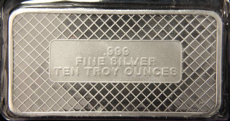 10 TROY Oz. .999 FINE SILVER BAR US FLAG DESIGN SEALED
