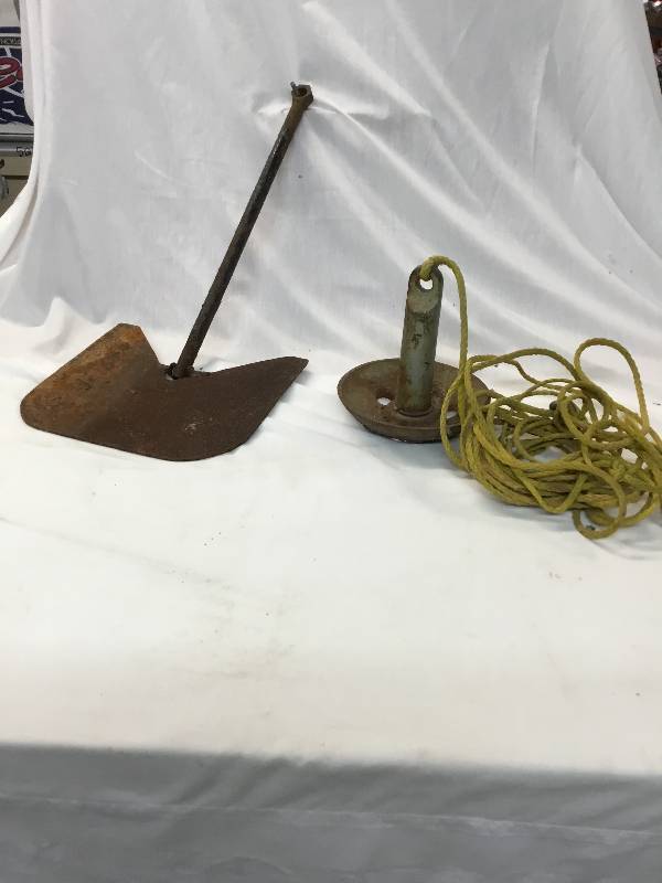 lot 43 image: 2 boat anchors