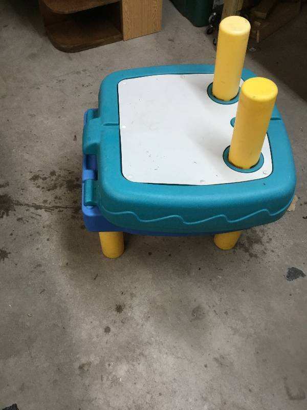 lot 67 image: Little Tikes Kids portable sand box and water table.