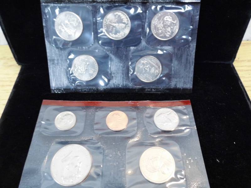 Uncirculated Mint Set