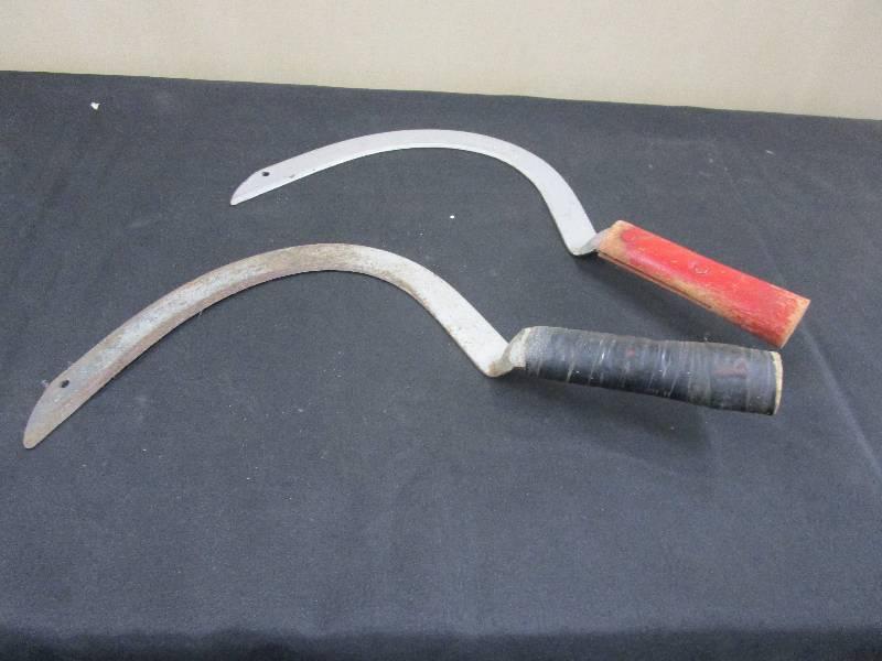 lot 31 image: 2 hand schythes