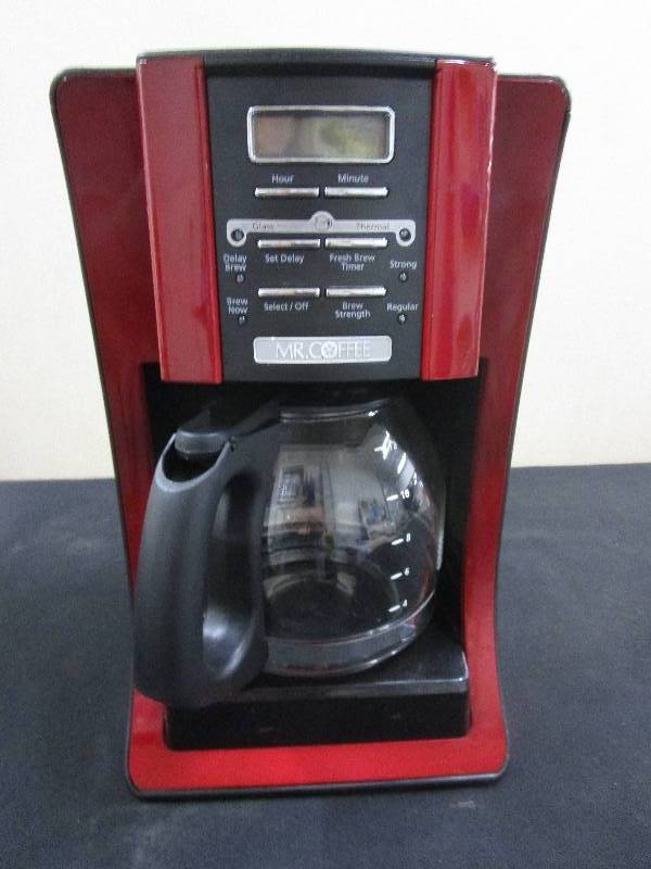 lot 41 image: Mr Coffee Coffee Pot
