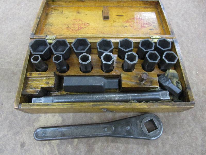 lot 72 image: Antique Socket Set - Manfd by Frank Mossberg Co. Attleboro, Mass. USA Made