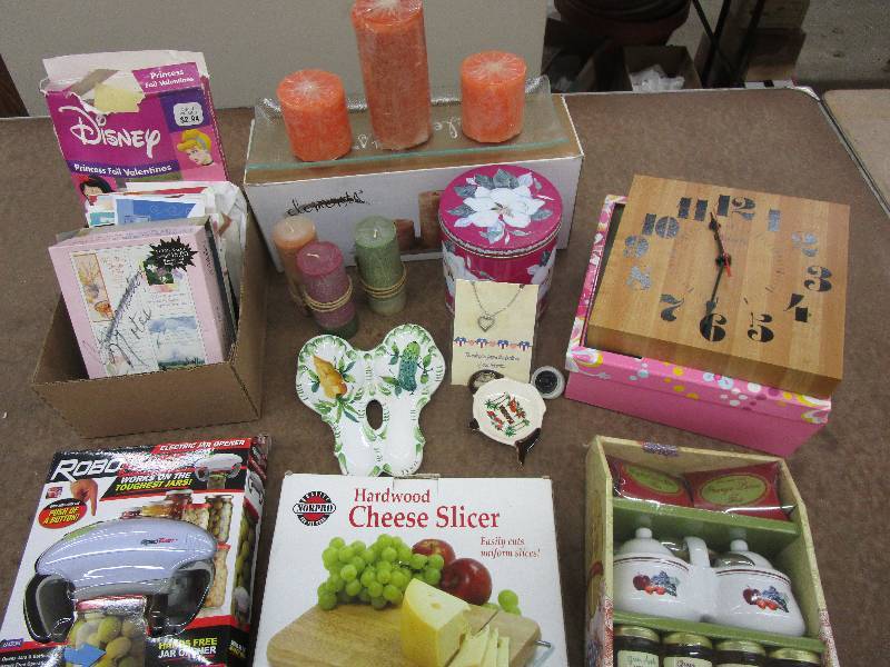 lot 76 image: Valentines Cheese Slicer, Candles, Jelly, Clock, Spoon Rest, VFW Necklace & Electric Jar Opener