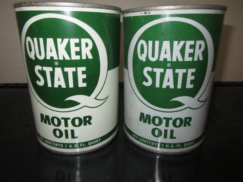 lot 105 image: 2-Full Cans of Quaker State Motor Oil 1 Fl Qt