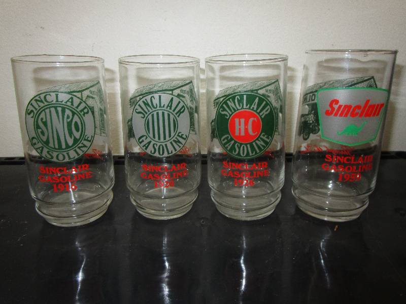 lot 117 image: Four SinclairCollectible Glasses