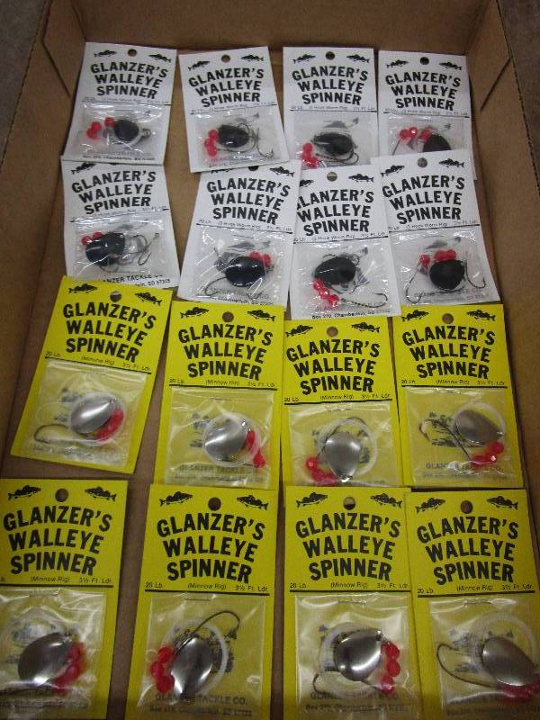 lot 130 image: 8 Glanzers Walley Spinners and 8 Different Glanzer Walley Spinners