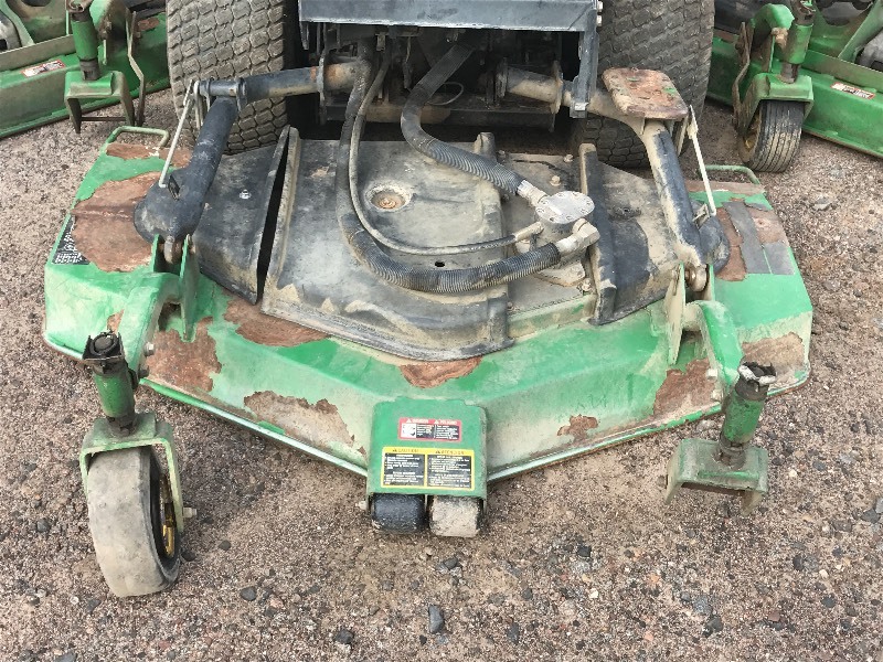 lot 1 image: John Deere Turbo 1600 Lawn Mower