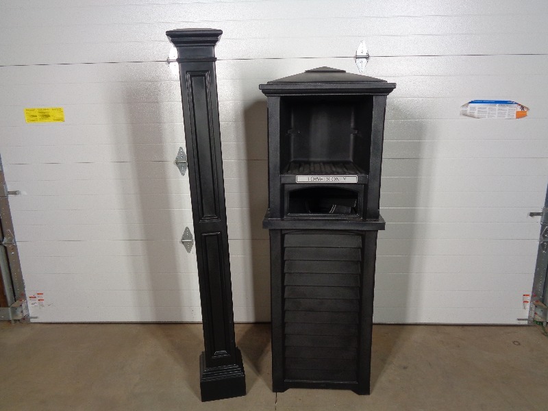 lot 34 image: New Polyethylene Lamp Post Shell and Towel Storage