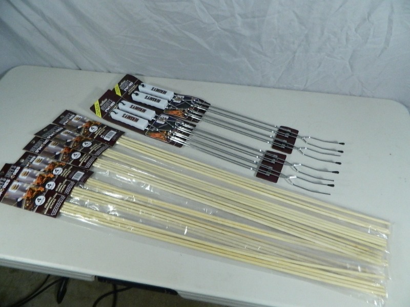 lot 72 image: New Hersheys Camping Items