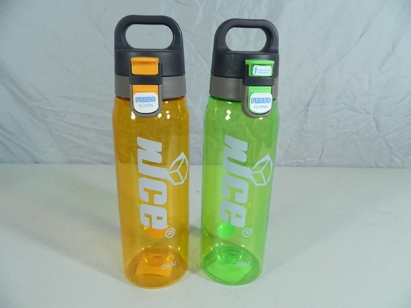 lot 80 image: 2 New nIce Locking Beverage Bottles