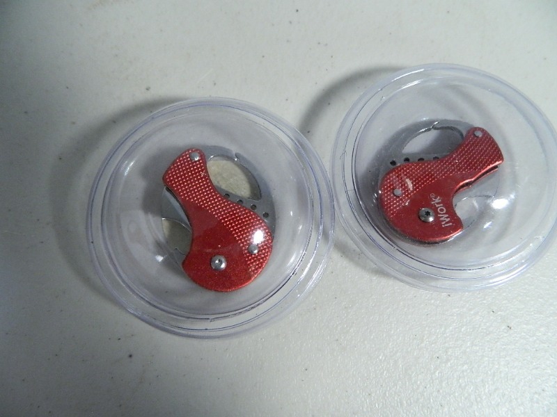 lot 115 image: 2 New IWork Multitools
