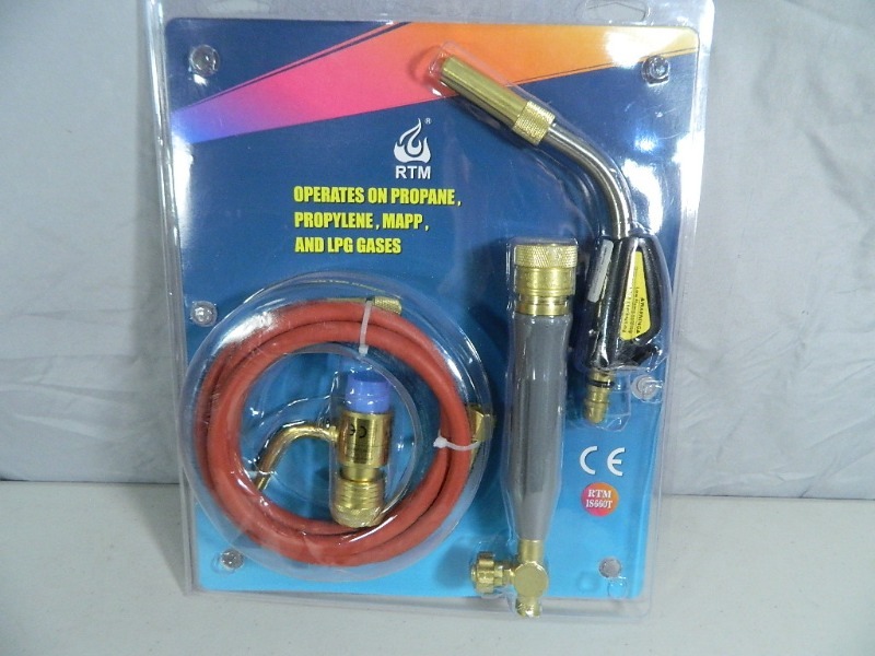 lot 149 image: New Torch Kit