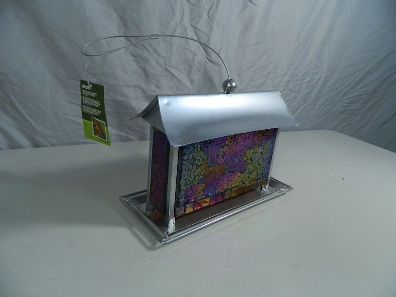 lot 170 image: New Mosaic Hopper House Bird Seed Feeder