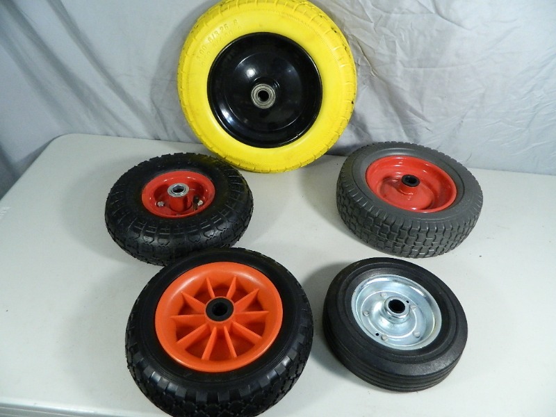 lot 178 image: Assorted New Tires with Wheels