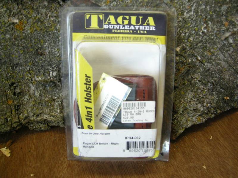 lot 22 image: Tagua 4-in-1 Ruger LC9 Holster