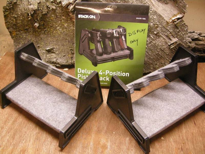 lot 63 image: 3 Stack-On Deluxe 4 Position Pistol Rack