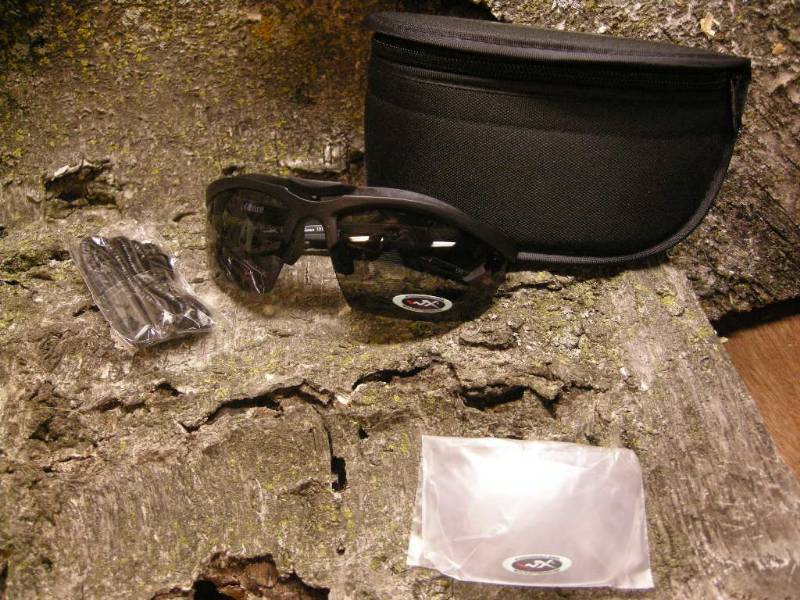 lot 70 image: Wiley X Guard Sunglasses